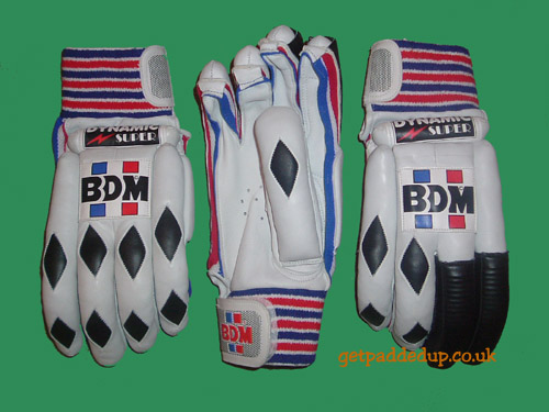DYNAMIC SUPER CRICKET BATTING GLOVES