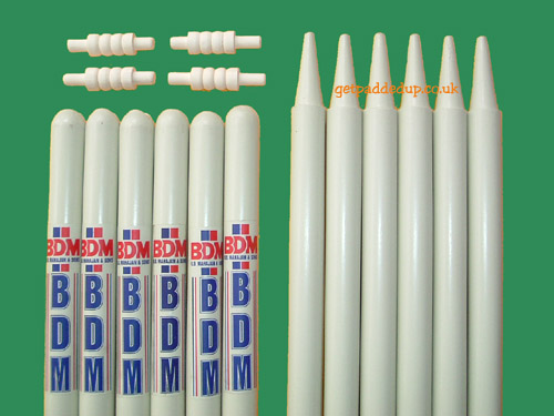 CRICKET STUMPS AND BAILS CRICKET STUMPS AND BAILS