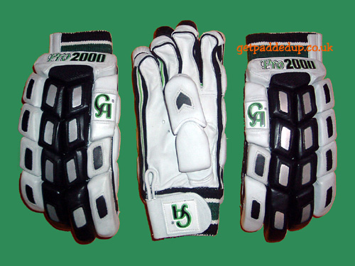 PRO 2000 CRICKET BATTING GLOVES