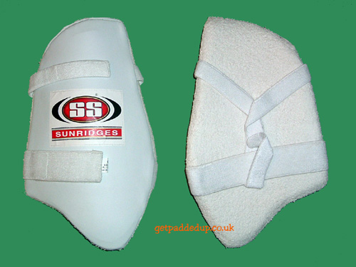 ULTRALITE CRICKET THIGH PAD ULTRALITE CRICKET THIGH PAD
